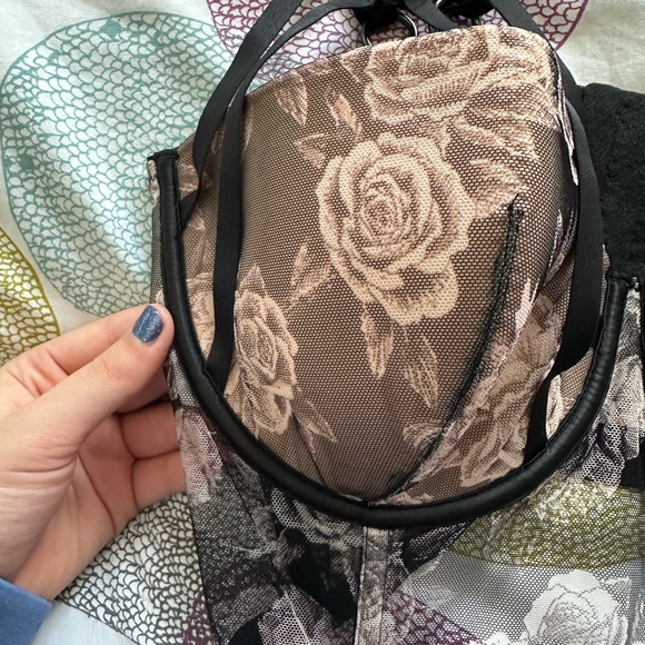 36D corset bra Victoria’s Secret - Picture 9 of 10